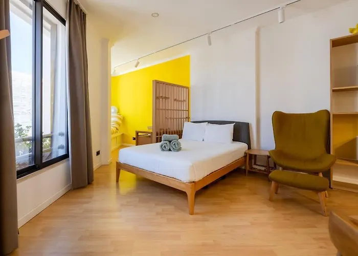 Yellow Sun - Cozy In * フンシャル