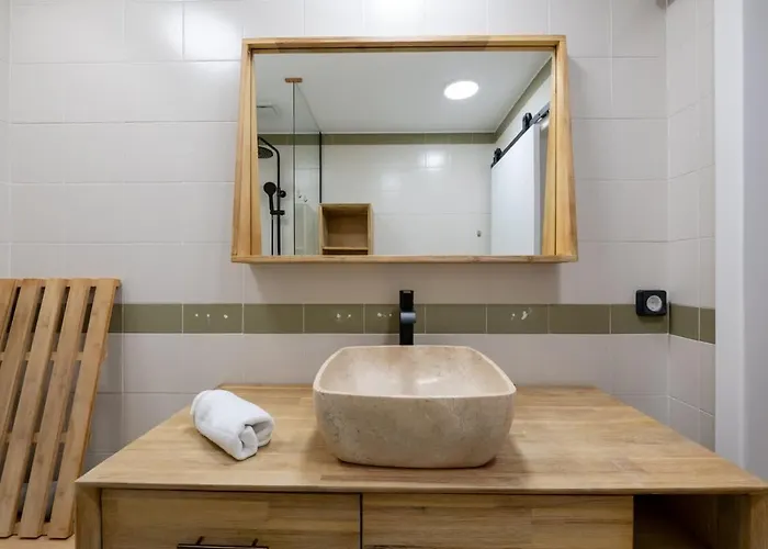 Yellow Sun - Cozy In アパート フンシャル